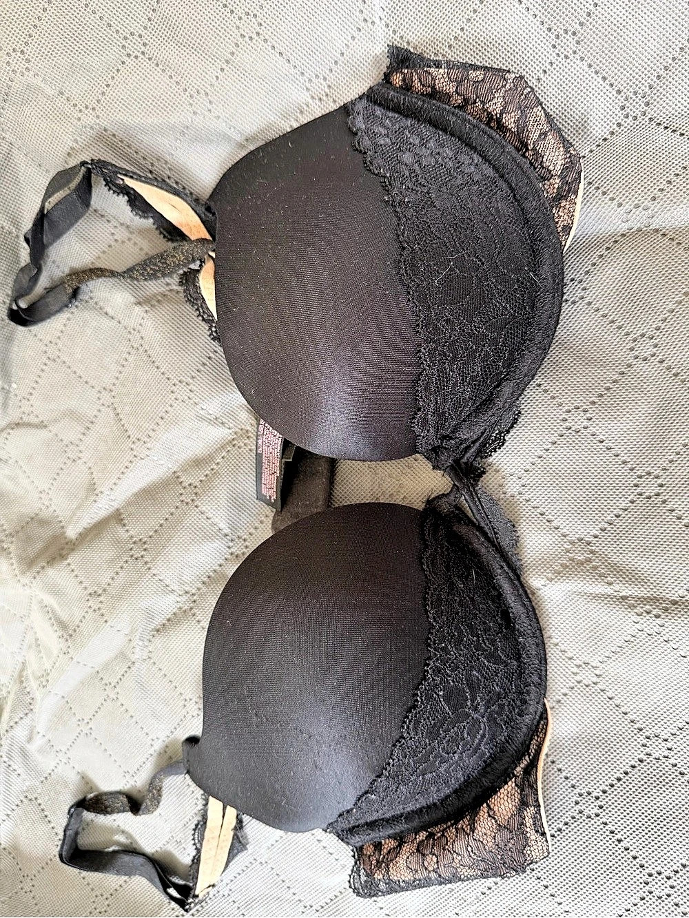 3/$60 Victoria's Secret Very Sexy Padded Demi Bra 34B Black
